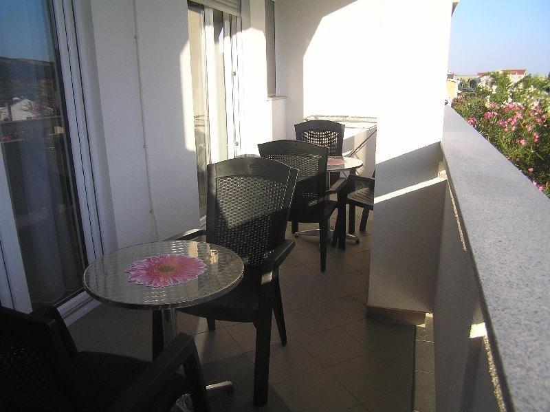 Deda Apartments Pag Town Εξωτερικό φωτογραφία