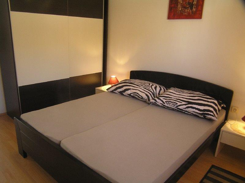 Deda Apartments Pag Town Εξωτερικό φωτογραφία