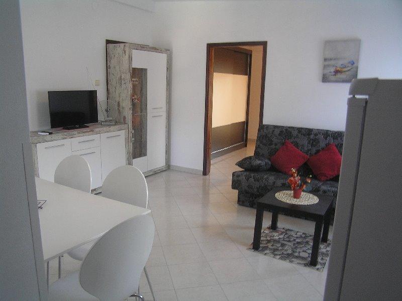Deda Apartments Pag Town Εξωτερικό φωτογραφία
